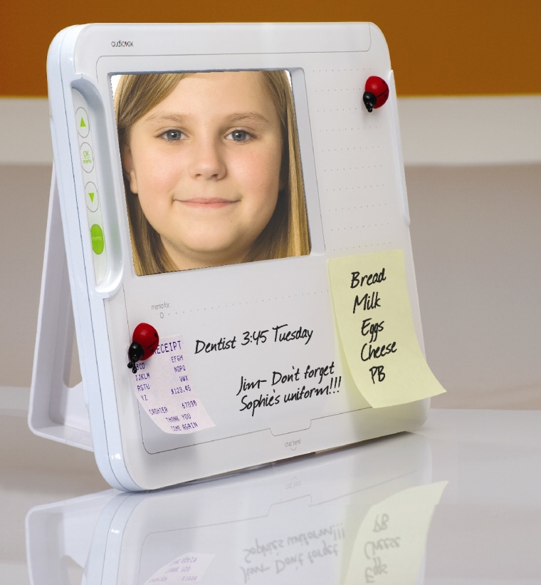 Image: Audiovox homebase message center and photo frame